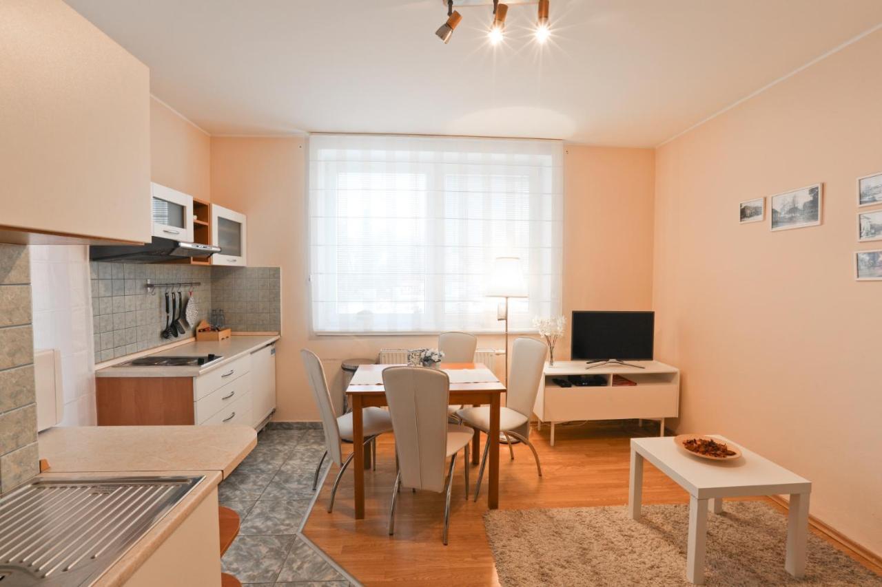 Penzion Modul Наместово Экстерьер фото